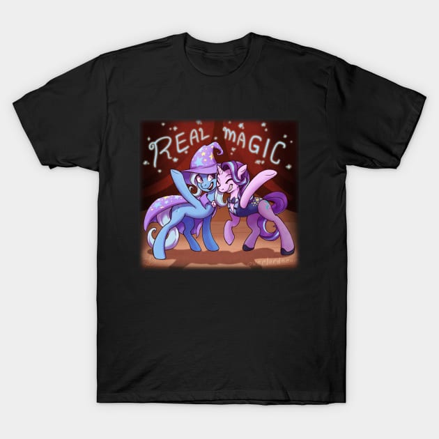 Startrix // Real Magic T-Shirt by OverlordNeon